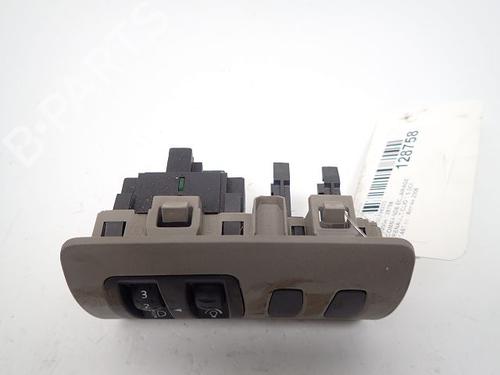 Headlight switch RENAULT CLIO III (BR0/1, CR0/1) 1.5 dCi (C/BR0G, C/BR1G) | BP30988955I24
