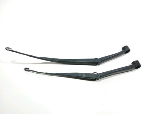 Used Front windshield wiper arm Front windshield wiper arm 37790047 37790047