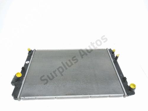 Used Water radiator Water radiator 37764292 37764292