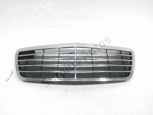 Used Grille Grille 37771542 37771542