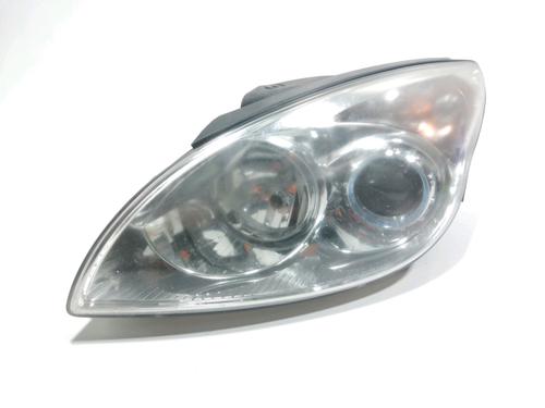 Used Left headlight HYUNDAI i30 Estate (FD) 1.6 CRDi (116 hp) 28266718