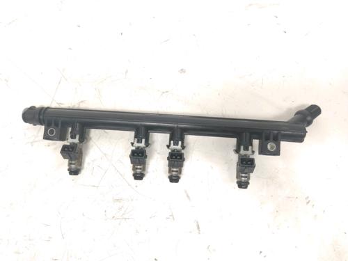 Used Injection rail Injection rail 28221259 28221259