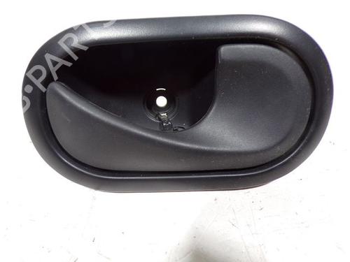 Høyre foran invendig håndtak RENAULT TWINGO II (CN0_) 1.2 16V (CN0K, CN0V, CN0A) (76 hp) 28242533