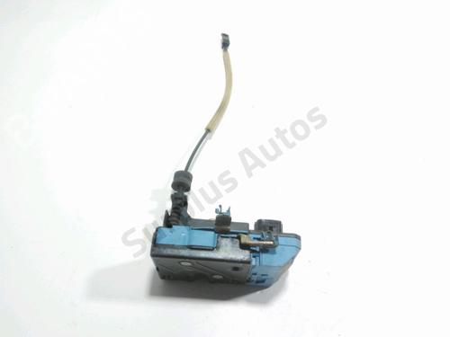 Used Front left lock VOLVO S60 I (384) D5 (163 hp) 31058511