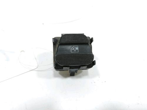 Used Right front window switch VW GOLF III (1H1) 1.9 TDI (90 hp) 31207643