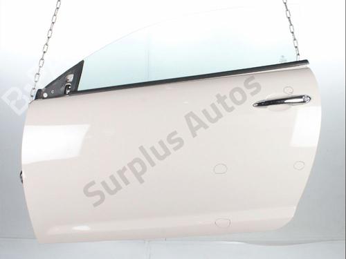 Used Left front door Left front door 38981167 38981167