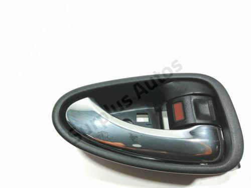 Used Front right interior door handle Front right interior door handle 37774976 37774976