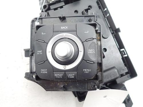 Display RENAULT MEGANE III Hatchback (BZ0/1_, B3_) 1.5 dCi (BZ0C) (90 hp) 30990542