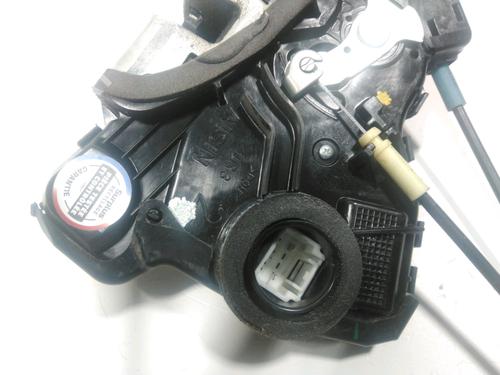 Front right lock TOYOTA VERSO (_R2_) 2.0 D-4D (AUR20_, AUR20R) | BP28247304C97 