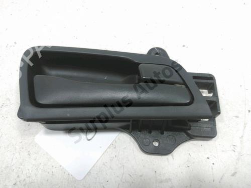 Used Front right interior door handle Front right interior door handle HYUNDAI i30 (FD) 1.4 (109 hp) 30996204 30996204