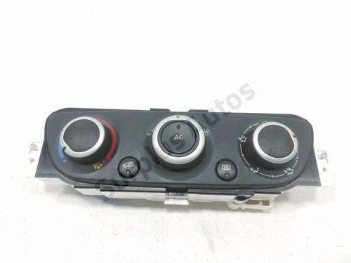 climate-control-renault-megane-iii-hatchback-bz01_-b3_-2008-38035282 main image