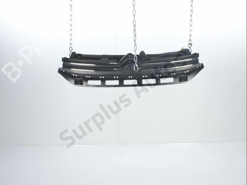 Used Grille CITROËN C3 III (SX) 1.6 BlueHDi 75 (75 hp) 29857631
