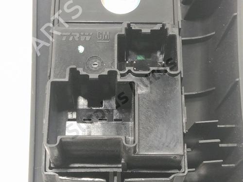Right front window switch OPEL MERIVA B MPV (S10) 1.7 CDTI (75) | BP32488521I26