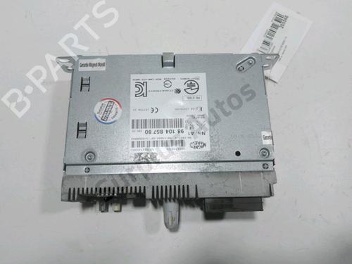 Used Radio Radio 28232012 28232012