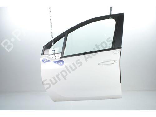Used Left front door PEUGEOT 208 I (CA_, CC_) 1.0 VTi (68 hp) 32102487