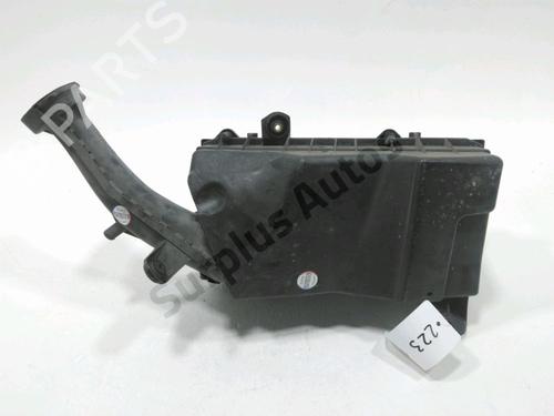 Luftfiltergehäuse für VW GOLF IV (1J1) 1.6 (100 hp) 30983600