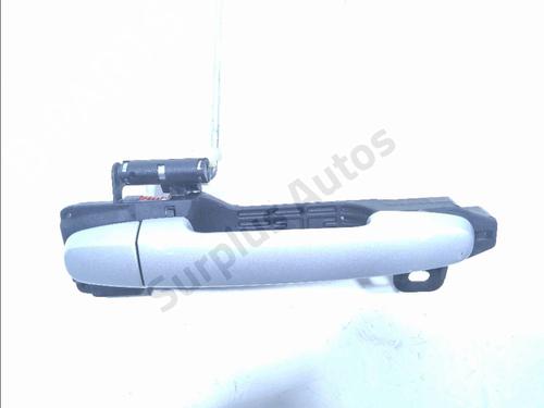 front-right-exterior-door-handle-toyota-aygo-_b4_-2014-39089105 main image