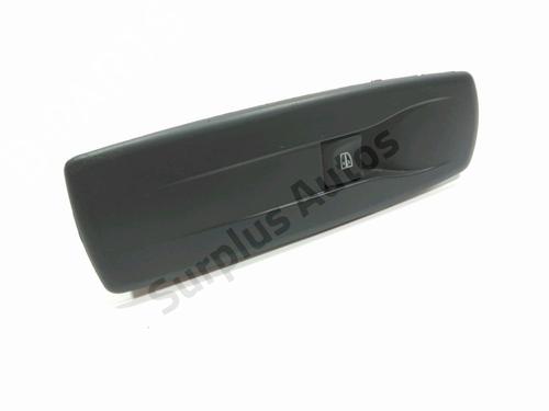 Interrupteur de vitre avant droite RENAULT MEGANE IV Hatchback (B9A/M/N_) 1.5 dCi 110 (B9A3) (110 hp) 28238811