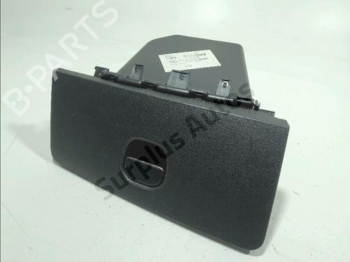 Used Glove box Glove box 37167775 37167775