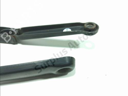 Used Front windshield wiper arm BMW X3 (E83) 2.0 d (150 hp) 32311433