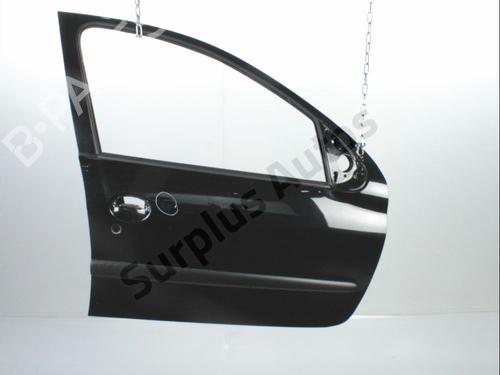 Dør højre fortil PEUGEOT 206+ (2L_, 2M_) 1.1 (60 hp) 30086501