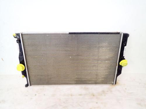 Used Water radiator Water radiator 37764283 37764283