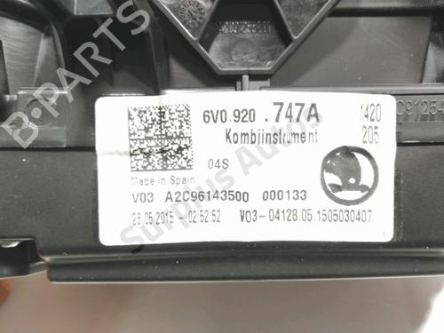 Instrument cluster SKODA FABIA III (NJ3) 1.4 TDI | BP29579762C47 