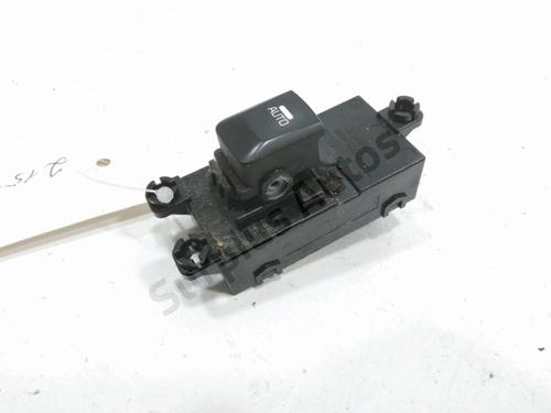 Used Left rear window switch KIA CEE'D (JD) 1.6 CRDi 128 (128 hp) 31000546