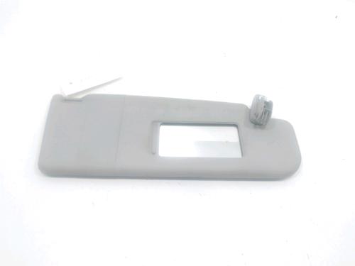 Used Right sun visor VW POLO IV (9N_, 9A_) 1.2 12V (64 hp) 31002645
