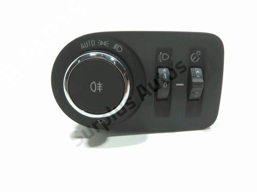 Used Headlight switch Headlight switch OPEL CORSA F (P2JO) 1.2 (68) (101 hp) 28228631 28228631