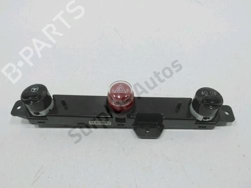 Used Warning switch FIAT 500 (312_) 1.2 (312AXA1A) (69 hp) 30990291