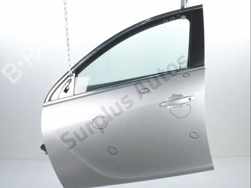 Used Left front door OPEL INSIGNIA A Saloon (G09) 2.0 CDTI (69) (160 hp) 28244467