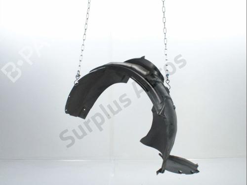 wheel-arch-renault-megane-iii-hatchback-bz01_-b3_-2008-32261026 main image