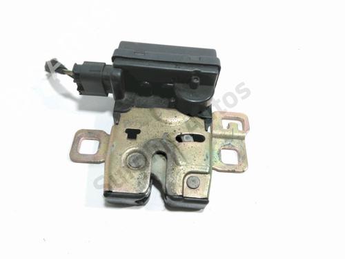 Używane Zamek klapy tylnej / bagażnika MINI MINI (R50, R53) Cooper (116 hp) 30654767