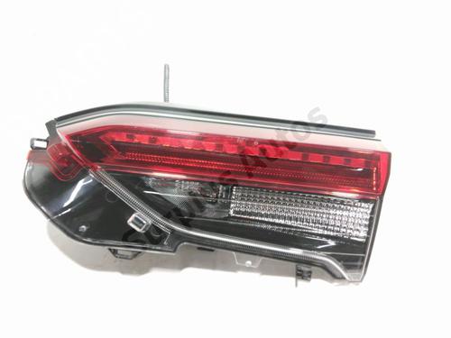 Used Right tailgate light TOYOTA RAV 4 V (_A5_, _H5_) 2.5 Hybrid (AXAH52) (218 hp) 32040977