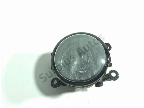 right-front-fog-light-renault-megane-iii-hatchback-bz01_-b3_-2008-32379697 main image