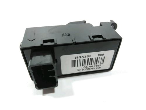 Right front window switch HYUNDAI i40 I CW (VF) 1.7 CRDi | BP28238573I26 - Image 2