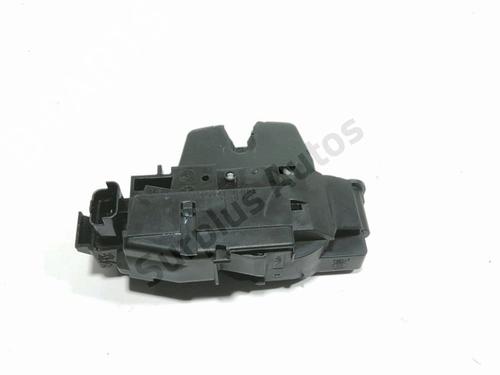 Used Tailgate lock Tailgate lock OPEL CROSSLAND X / CROSSLAND (P17, P2QO) 1.2 (75) (110 hp) 38981653 38981653