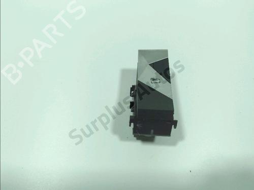 Used Left rear window switch Left rear window switch DS DS 7 Crossback (J4_, JR_, JC_) 1.5 BlueHDi 130 (JCYHZJ, JCYHZR) (130 hp) 32742324 32742324