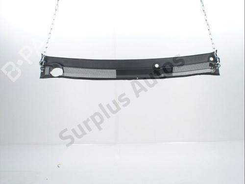 Used Scuttle panel Scuttle panel 37772565 37772565