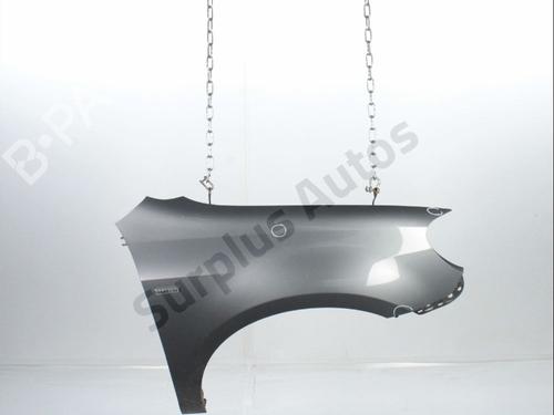 Used Right front fenders Right front fenders VW GOLF VI (5K1) 1.6 TDI (105 hp) 33867397 33867397