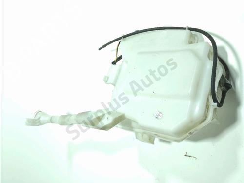 sprinklertank-citroen-c4-aircross-2010-31938912 main image