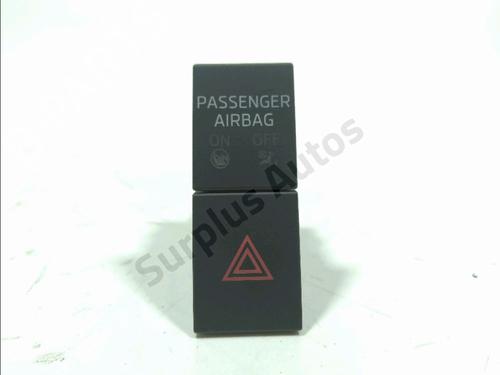 Used Warning switch Warning switch SKODA OCTAVIA III (5E3, NL3, NR3) 2.0 TDI (150 hp) 36068776 36068776