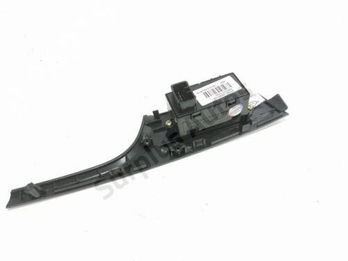 Left rear window switch HYUNDAI i40 I CW (VF) 1.7 CRDi | BP37781098I29 - Image 2