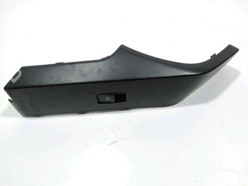 Used Right front window switch Right front window switch 37772882 37772882