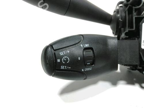 Steering wheel controls PEUGEOT 5008 (0U_, 0E_) 1.6 HDi | BP28226806E15 