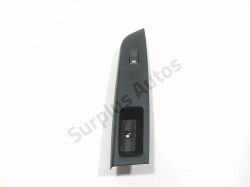 Used Right front window switch Right front window switch OPEL CORSA F (P2JO) 1.2 (68) (101 hp) 28238644 28238644