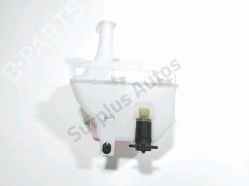 Used Windscreen washer tank Windscreen washer tank 37600796 37600796