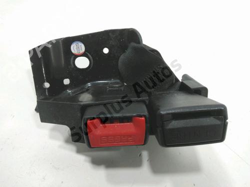 Used Seat buckle RENAULT CLIO III (BR0/1, CR0/1) 1.5 dCi (88 hp) 30992714