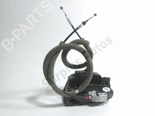 rear-right-lock-renault-kadjar-ha_-hl_-2015-32279901 main image